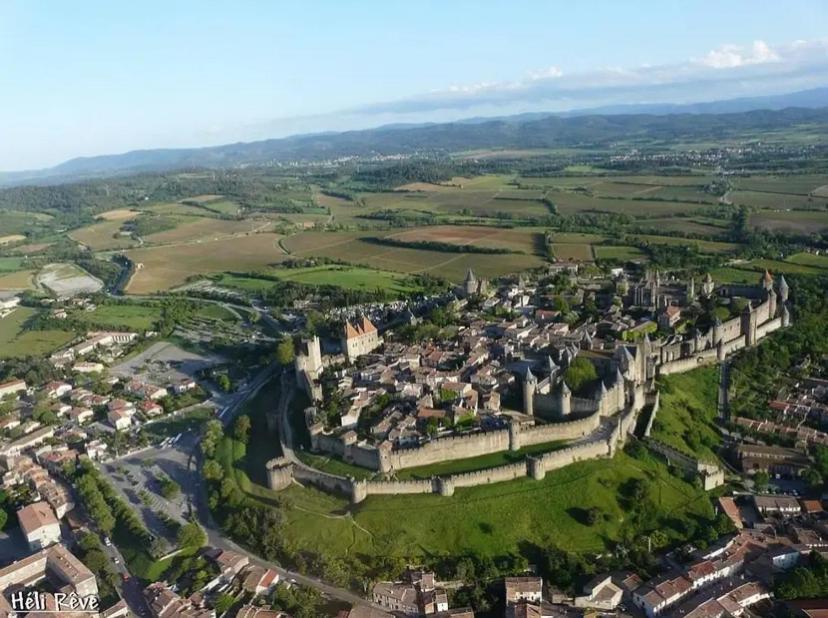 La Maison Du Roi Arthur Carcassonne Extérieur photo