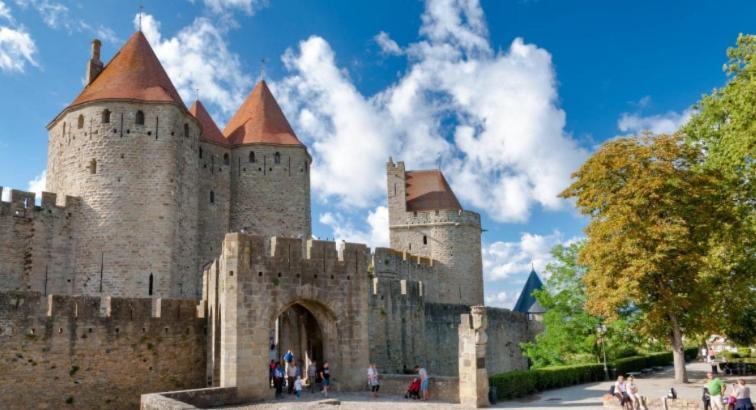 La Maison Du Roi Arthur Carcassonne Extérieur photo